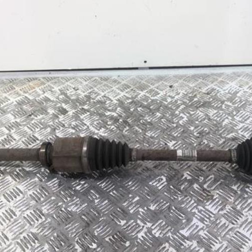 Piece-Cardan-droit-%28transmission%29-DACIA-DUSTER-1-PHASE-1-1.5-DCI--8V-TURBO-25dbd9f7f1d41ab9d351ac2013b58e7ecd796e3742754d936cc0dd5644f98841_mtn.jpg