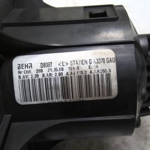 Piece-Ventilateur-chauffage-OPEL-ZAFIRA-B-PHASE-2-1.7-CDTI--16V-TURBO-0172a5d106f3915af4b5a826e854f118091896baebeb5a811039bef219630e7f_mtn.jpg