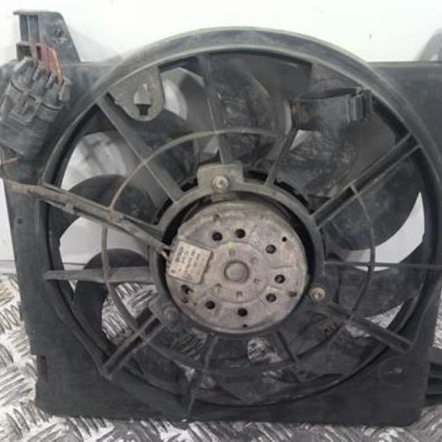 55902726-ffaa0222-5bbd-43a5-a8b2-79c0ced7f700-Piece-55902726-Ventilateur-eau-OPEL-ZAFIRA-B-PHASE-2-17-CDTI-16V-TURBO-5d53f8d8cf3324fb213df07c3ebcc68e570c16e7ff971e030419e0672c0164e2_m.jpg