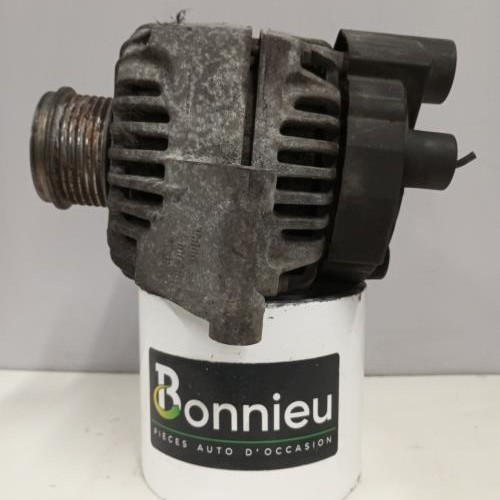 56186269-c75f57e9-b11d-4354-99a1-8e7667b9c061-Piece-Alternateur-51854914-FIAT-GRANDE-PUNTO-76f3d1fd22d5a8c3cc6339bd568817bde81f6d0d80da009af7d4217aedb7055c_m.jpg