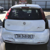 Vehicule-FIAT-GRANDE-PUNTO-2006-03ddf0fc8497d18e00d0d25aaac91171d87ee8129492a281a5eabe1d50c0f588_mtn.jpg