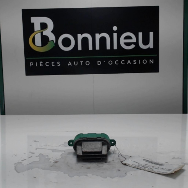 Piece-Resistance-chauffage-RENAULT-GRAND-ESPACE-4-PHASE-1-2.2-DCI--16V-TURBO-3d2ce5ac9c6ffe5608a46d16160de6089182c7115c1d20d294ab03c126bf3ff9.jpg