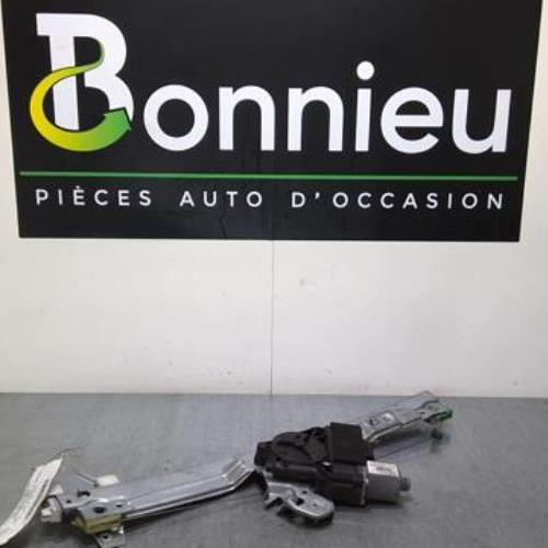 Moteur leve vitre avant droit