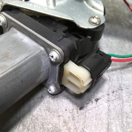 56526576-a2758df5-a90e-4b5c-89d2-d7e4454c16c8-Piece-56526576-Moteur-leve-vitre-arriere-droit-827311HB1A-NISSAN-NOTE-2-15-DCI-8V-TURBO-fa37bfaac6711372c8d7e0859f81c489be9be045b0c47737e74992254a320474_m.jpg