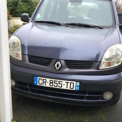 Vehicule-RENAULT-KANGOO-1-PHASE-2-2003-6096adcdcf9b92b539872479cdec68e18ae755dfc64fccd5efab74160554059f_mtn.jpg
