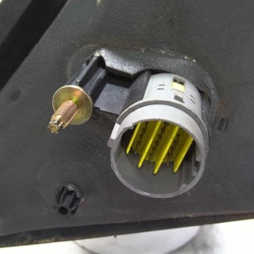56671735-23034779-e05e-4f77-91b8-86dd3db52418-Piece-56671735-Retroviseur-droit-RENAULT-LAGUNA-2-PHASE-1-19-DCI-8V-TURBO-f88117b059404b823c3e6d288cc4adb0282c66735517c9a1f0176fea989e9acc_m.jpg