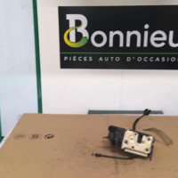 Piece-Fermeture-centralisee-avant-gauche-RENAULT-LAGUNA-2-PHASE-1-1.9-DCI--8V-TURBO-c11c6cbed1deeb9ca5a3a0ef5b566a63409aad6fb46af9ac3326e6e034b5811b_mtn.jpg