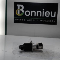 Piece-Vanne-EGR-RENAULT-CLIO-2-PHASE-2-1.5-DCI--8V-TURBO-9003fa462d666cf4ed62018fd1c29e4347aeab5cd2f106c2621ee07e0eb1f671_mtn.jpg