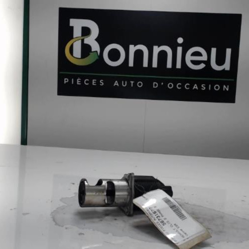 Piece-Vanne-EGR-RENAULT-CLIO-2-PHASE-2-1.5-DCI--8V-TURBO-2c693373e74b4568e28579bbd4ceffead30b32890653695d51576206d1baf932_mtn.jpg