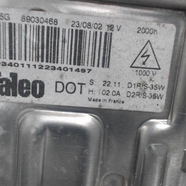 Piece-Optique-avant-principal-gauche-%28feux%29%28phare%29-RENAULT-MEGANE-2-PHASE-1-1.6i--16V-87757861cab853316205a94da358d9309be9c7f95e44b51c6c443b897eb9197d.jpg