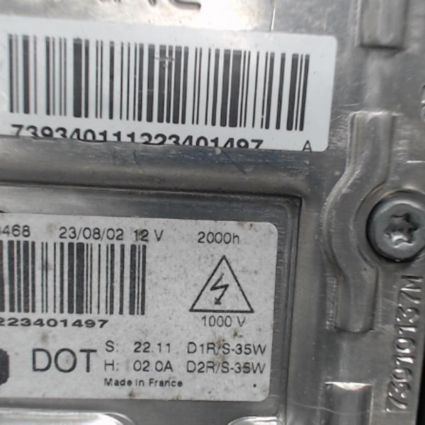 Piece-Optique-avant-principal-gauche-%28feux%29%28phare%29-RENAULT-MEGANE-2-PHASE-1-1.6i--16V-6273f830a32ea79c4465a68a0032f1866f4757475a049d7eb293a066940549f2.jpg