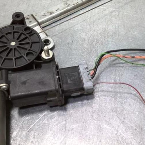 56991039-d76c82ad-0fe2-4ee9-9566-1ebcd1d68e25-Piece-56991039-Moteur-leve-vitre-avant-droit-1607707180-PEUGEOT-BOXER-3-PHASE-1-Diesel-fad710fa00155d3713a1a5b59c431f50a4d944d37310edddcb555445cb0ef4e3_m.jpg