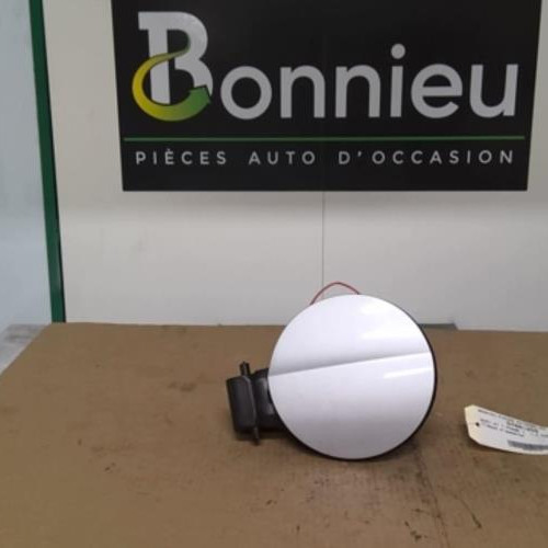 Piece-Trappe-dessence-AUDI-A1-1-PHASE-1-1.4-TFSI--16V-TURBO-3466a86883642d0f34f9d6d6cc99bd88cdcc3169b1d65eebcc3633e927453037_mtn.jpg