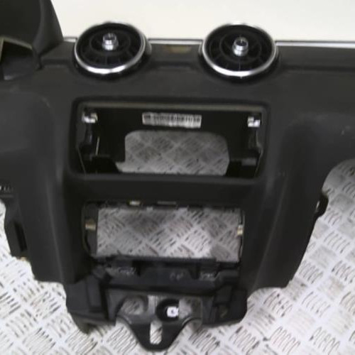 Piece-Planche-de-bord-complete-AUDI-A1-1-PHASE-1-1.4-TFSI--16V-TURBO-39bf380ba071220452f36013371019d95f5a899198b710ddff57600bcd9eb871_mtn.jpg