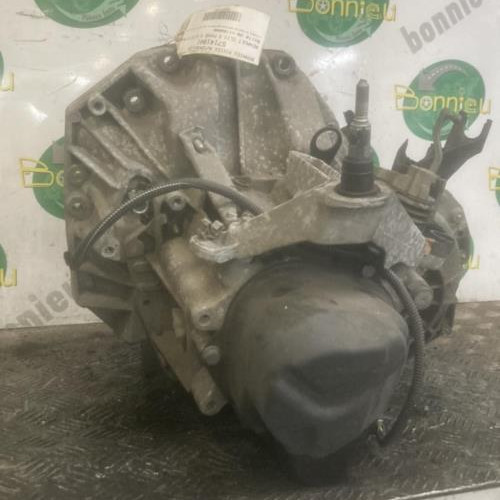 Piece-Boite-de-vitesses-RENAULT-CLIO-3-PHASE-2-50269e0b20ac61a1dfad808e0938c9e6bda50d98df29f45582a938f22d4cc128_mtn.jpg