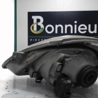 Piece-Optique-avant-principal-droit-%28feux%29%28phare%29-RENAULT-TRAFIC-2-PHASE-1-1.9-DCI--8V-TURBO-24a04faaa69880b5688a741275a1fef2d5e5f97560dad69b0f794b283a15172f_mtn.jpg