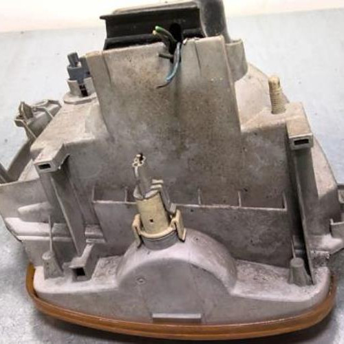 57154144-e75f0693-ed8e-4e7a-89e2-0955566d0102-Piece-57154144-Optique-avant-principal-gauche-7701040500-RENAULT-TWINGO-1-PHASE-1-12i-8V-f52778550728b542ad801c2c3394a0fa2a011fe2a9564204b08f91a79ec7acbd_m.jpg