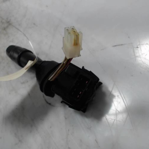 Piece-Commodo-phare-CHEVROLET-SPARK-PHASE-1-1.2i--16V-0f39f7bb16bc4d79687e6bf48f75f59469a2b646074f139d1ca2d250bc0be43d_mtn.jpg