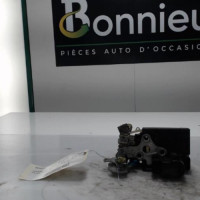 Piece-Fermeture-centralisee-avant-droit-CHEVROLET-SPARK-PHASE-1-1.2i--16V-98d08209d1b638f7b9642c00a76c8b7590e802617701fc0881cd15a51f69cdc7_mtn.jpg