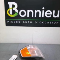57193525-e0f32bc1-2024-42fd-8ad8-5778c3d21f95-Piece-57193525-Repetiteur-clignotant-avant-droit-MERCEDES-CLASSE-SL-129-51e999428f515c675860f8609dc6e91826680b8c6706c6e3844a376a051901db_m.jpg