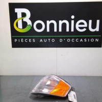 57193767-8a129990-ff16-4057-b59f-59ea43fdd9e0-Piece-57193767-Repetiteur-clignotant-avant-gauche-MERCEDES-CLASSE-SL-129-7c940c1d0d54ff231c7d4320db502adbaa84dee4fd3b53a7be48a2d2c9fb93e7_m.jpg