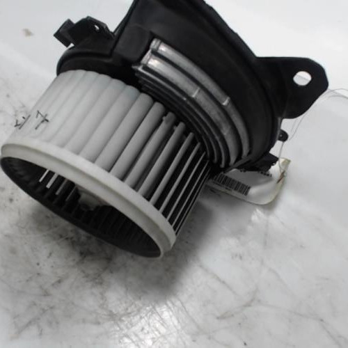 Piece-Ventilateur-chauffage-FIAT-GRANDE-PUNTO-1.3-JTD--16V-TURBO-MULTIJET-be9bd80d06174630d82f883711c293f2456465b78eb2dd2ead7d334093247752_mtn.jpg
