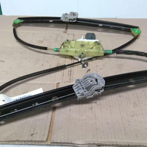Moteur leve vitre arriere droit