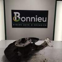 Piece-Moyeu-avant-droit-AUDI-Q7-1-PHASE-1-5c3317fde10e0688c3e25b02ada19e0a23d9edb9e20714e1cb25672c32b7a8dd_mtn.jpg