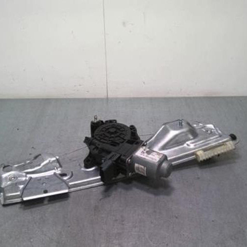 57283985-5b9bd753-5495-4ac2-9509-a9768f024492-Piece-57283985-Moteur-leve-vitre-arriere-droit-827209091R-RENAULT-MEGANE-4-PHASE-1-BREAK-15-BLUE-DCI-8V-TURBO-d77d06a54cddbc60eb018eb9cb4256984f69a7b3b99d0f3af44976d10e360f62_m.jpg