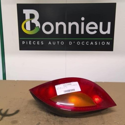 Piece-57516948-Feu-arriere-principal-gauche-FORD-KA-1-PHASE-1-1.3i--8V-ca9394c3497af889e21bb0c98acdc5ae104937302d43f179c649fdafd3f4638f_mtn.jpg