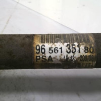 Piece-Cardan-gauche-%28transmission%29-PEUGEOT-207-PHASE-1-BREAK-1.6-HDI--16V-TURBO-2a0b5a02ac53d5d6f3d49bee762b07705f1e65fae01a787f9f291effad27cd60_mtn.jpg