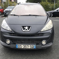 Vehicule-PEUGEOT-207-PHASE-1-BREAK-2008-9f8b568fbde9403a01a4a4b4b0a6b509a8816370c8bf8412457597e7eedad32e_mtn.jpg