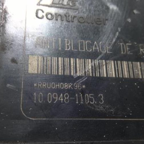 57667573-b2e22934-3875-4976-9c44-5cc23f68dfca-Piece-57667573-Bloc-ABS-4541V7-PEUGEOT-206-PHASE-1-20i-16V-S16-c4b21858b3bc50f8fdd9ae7cac7fde573b1aaf38694ffe723d380af7da72b9e2_m.jpg