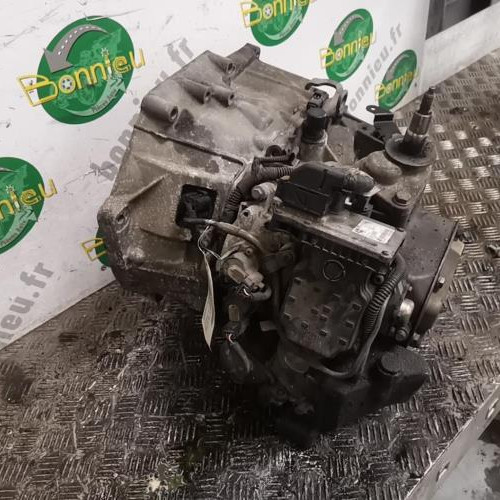 Piece-Boite-de-vitesses-CITROEN-C4-GRAND-PICASSO-1-f95ecfc7bb50ad8512115d9a133763fe945a15ba1bd3846621ecee45d56d8c02_mtn.jpg