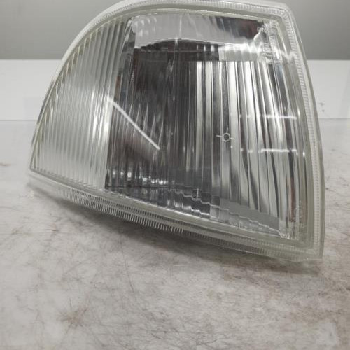 Piece-Repetiteur-clignotant-avant-droit-%28Feux%29-RENAULT-ESPACE-2-PHASE-1-1c018bb4fc4d6422af0e89732cc8836f6f7d2c312bc87b2369baa58b15692971_mtn.jpg