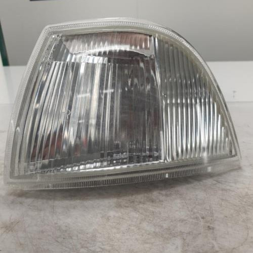 Piece-Repetiteur-clignotant-avant-gauche-%28Feux%29-RENAULT-ESPACE-2-PHASE-1-ccf0f65596d0eb7f019efa4d7ad2a33be6f10c149f6e9590cd635d17e8ea3134_mtn.jpg