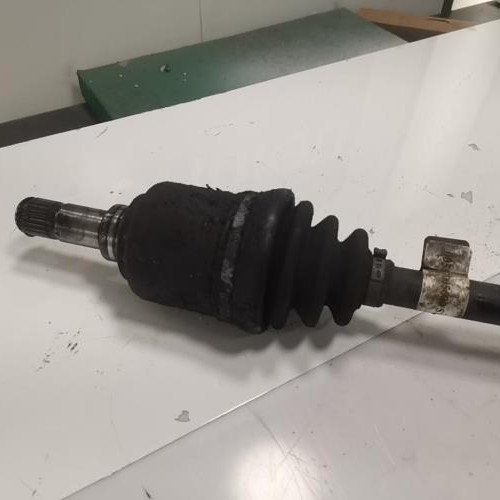 Piece-Cardan-gauche-%28transmission%29-FIAT-GRANDE-PUNTO-8b61687c5f3c909c823c9026787bc5d3a04b3fb2d3c3576a1d6535f370aecb4a_mtn.jpg