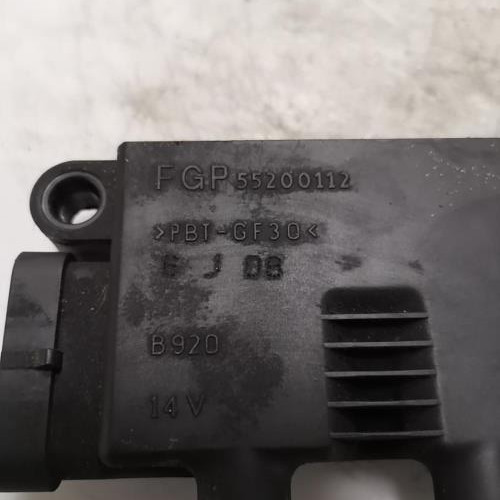 Piece-Bobine-%28allumage%29-FIAT-GRANDE-PUNTO-1aea7c09ee498104ba5e9a4381dc47c9794a04e7456c4f754adba6ed0fc0af53_mtn.jpg