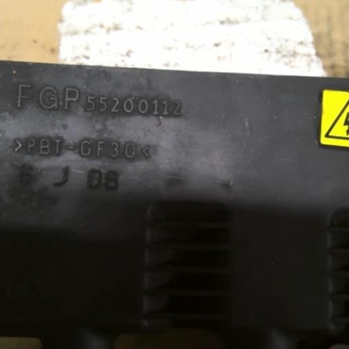 Piece-57893216-Bobine-FIAT-GRANDE-PUNTO-1.2i--8V-b58db4c66d0398a48fe576634c6861b18364936ff57b1245800c334e0aeb7a62_mtn.jpg