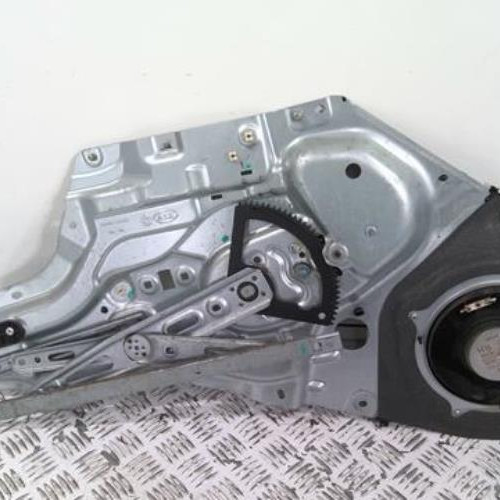 Moteur leve vitre avant droit