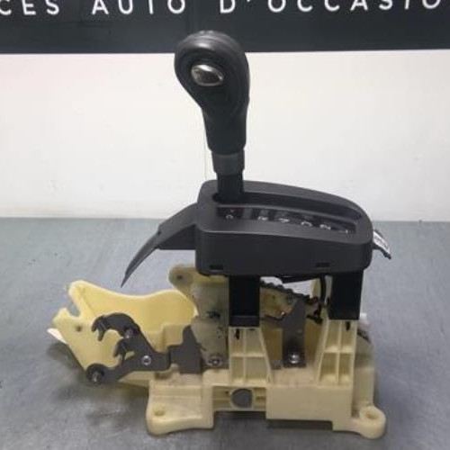 58101511-c492ec9d-544f-4612-9c7f-936d9d8cbba0-Piece-58101511-Levier-de-vitesses-467002K400AE2-KIA-SOUL-1-PHASE-1-16-CRDI-16V-TURBO-90e914c9a4729326fafaba95000ab1e997e94fc05e02822aabd9636591e0ae1c_m.jpg