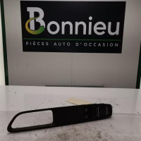 Piece-Interrupteur-de-leve-vitre-RENAULT-CLIO-4-PHASE-2-ed086386973db14246cda7c5d3e82fb42500c8eb058866998172378250107a3f_mtn.jpg