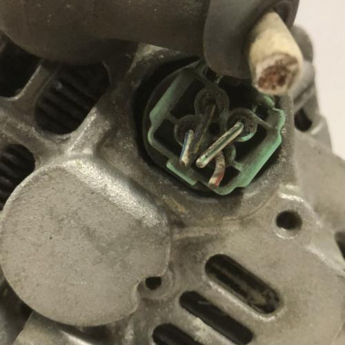 58187025-a0d5638d-85cd-4231-8f9d-c6a6d164b39d-Piece-Alternateur-31100PWKQ01-HONDA-JAZZ-2-56a8bf06beb7755e1e38c2e34f42da2c9f4dff6b1d5e6ecda6a62ffaac83d4f0_m.jpg