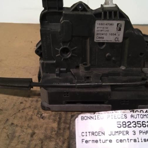 Fermeture centralisee avant droit