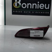 Piece-Feu-arriere-secondaire-droit-%28feux%29-ALFA-ROMEO-159-1.9-JTD--16V-TURBO-MULTIJET-97212c5e5654e1f3ff171b2842349b99f572652c1549d5d168eaf3c783ffef10_mtn.jpg