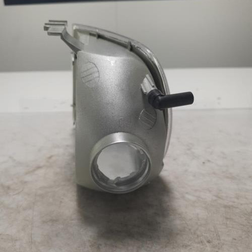 Piece-Repetiteur-clignotant-avant-droit-%28Feux%29-6N0953042C-VOLKSWAGEN-POLO-3-PHASE-1-a6e4542f8f5001eb627cd9f4a378fcc3624fb7a4db2dc778648fbb8b7d7f6141_mtn.jpg