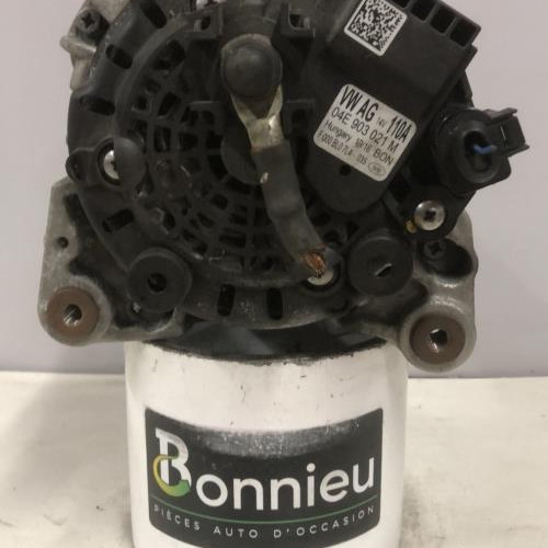 58588867-14f95dd2-e8b1-4117-a1e3-deec3b403c3b-Piece-Alternateur-04E903021M-SEAT-IBIZA-4-PHASE-3-e8f7124513bdac2f16302cbda8d671cdea20025cfef554ab10d9ddd397c96bde_m.jpg