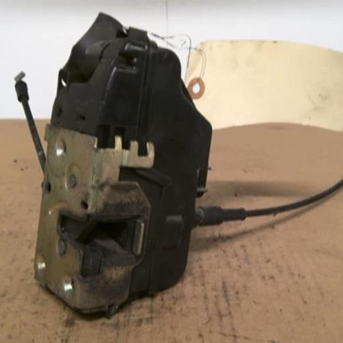 Piece-Fermeture-centralisee-avant-gauche-RENAULT-GRAND-ESPACE-4-PHASE-1-2.2-DCI--16V-TURBO-6e3ae515a167c7b076d0a8418c8bef79b4c6a2098e1e92c0c7d02572e7537c3f_mtn.jpg