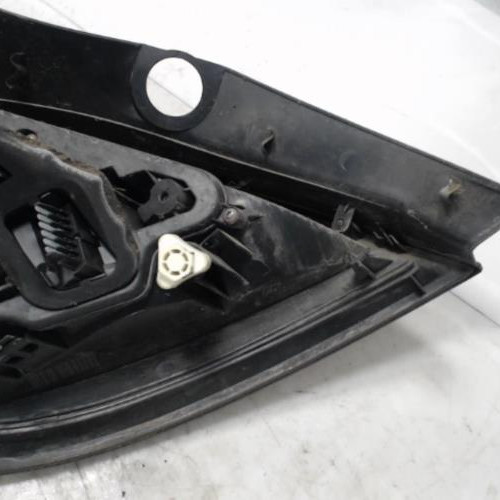 Piece-Feu-arriere-principal-droit-%28feux%29-OPEL-ASTRA-H-PHASE-1-1.8i--16V-7380ccb3b1fc5a429d2aa09a985d8231dce5b5de8dade7ed7cf5c8e814dcf47d_mtn.jpg
