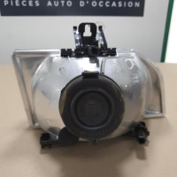 Piece-Optique-avant-principal-gauche-%28feux%29%28phare%29-FORD-FIESTA-1989-b1317f5d305c14d2d3e6ae6e9def80f49ecb9d2bc2d281de74f1ec550b555bc1_mtn.jpg